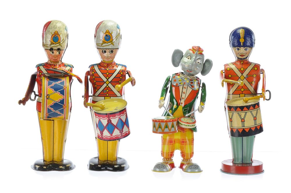 Lot 448: Tin Windup Drummer Toys by Marx, Chein, and TPS