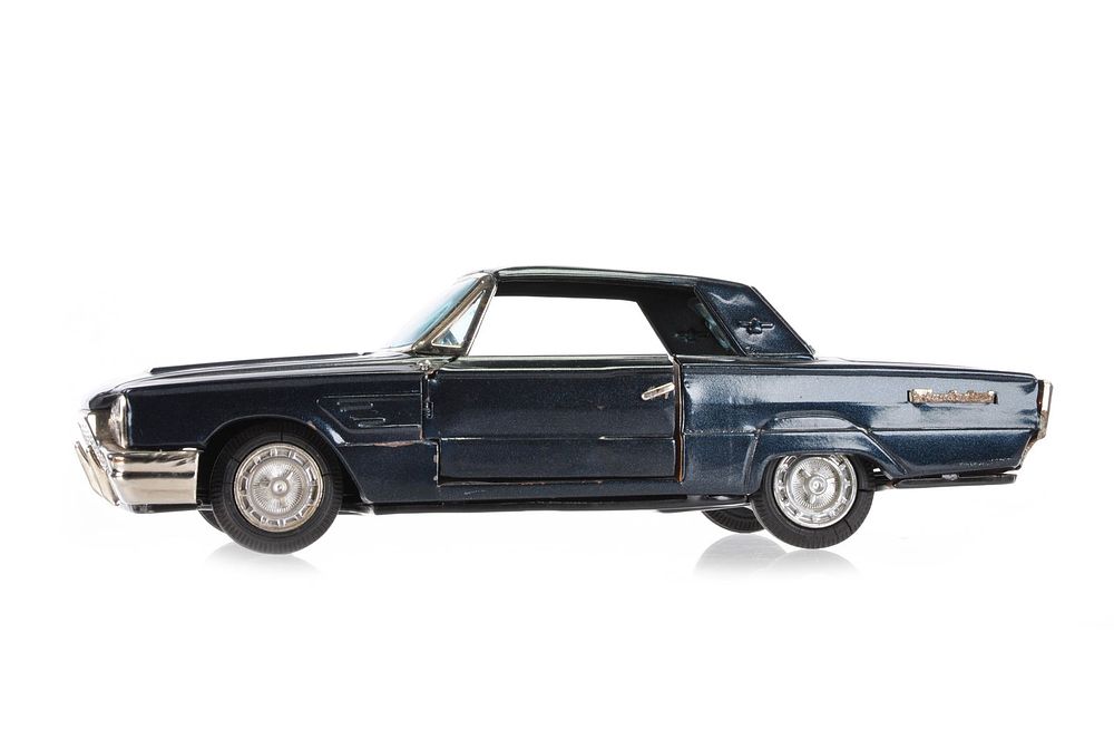 Lot 473: Ford Thunderbird Tin Car in Metallic Blue, Bandai Japan