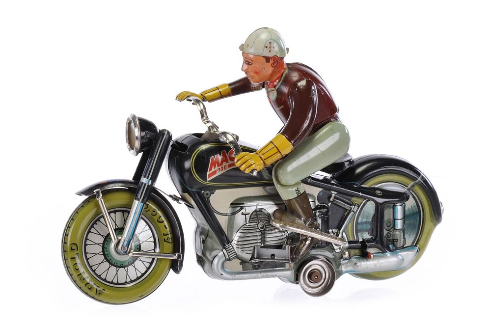 Lot 501: Fantastic Arnold MAC German Tin Windup Motorcycle