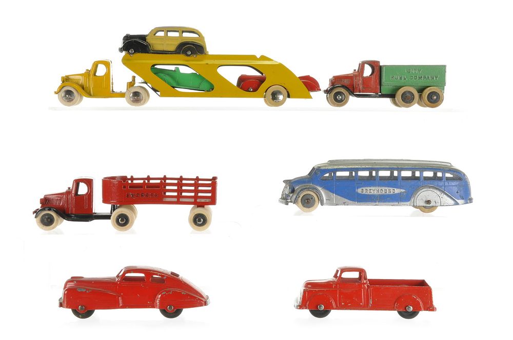 Lot 610: Tootsietoy Greyhound, Car Hauler, Truck, and Car Lot of 9