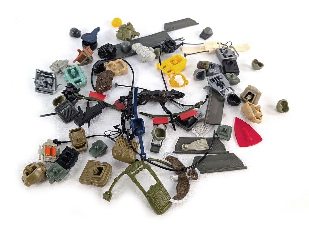 Lot 635: 1980's 3 3/4" GI Joe Group of Back Packs