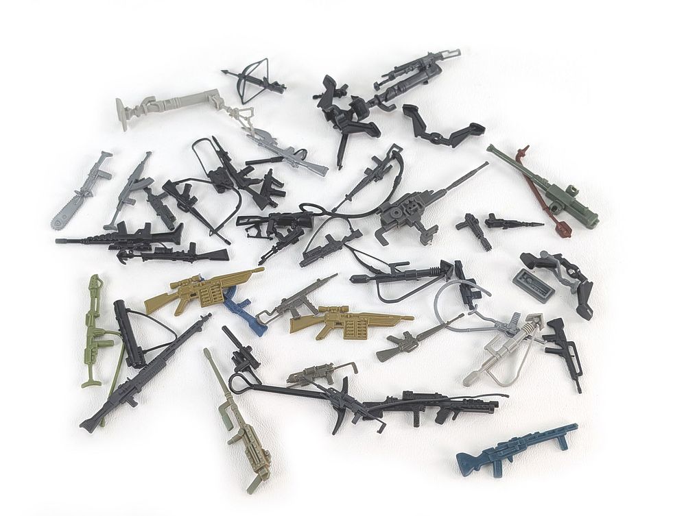 Lot 636: 1980's Group of GI Joe Weapons For 3 3/4" Action Figure