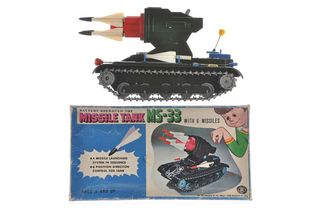 Lot 558: Boxed MS-33 Missile Tank Battery Op, Japan