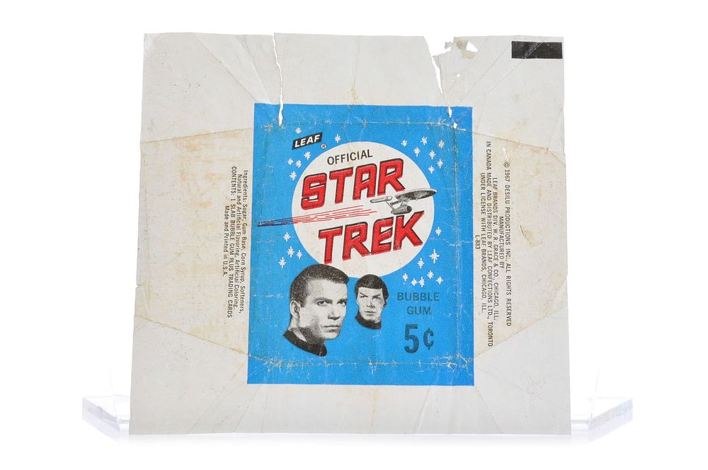 Lot 597B: 1967 Leaf Star Trek Original Wax Wrapper Desilu Productions