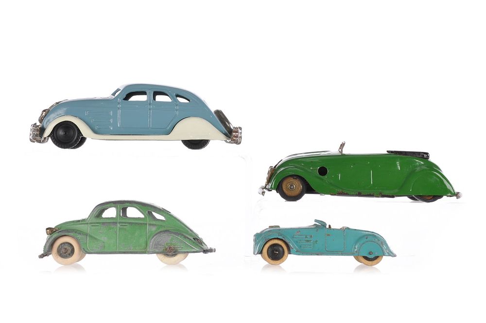 Lot 617: Dinky, Minic, Tootsietoys, and Japanese Tin Airflow Lot of 4