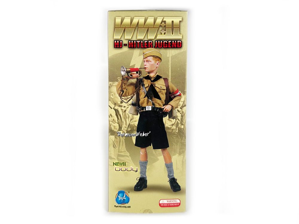 Lot 647: 1/6 DID Hitler Youth or HJ Jugend Figure