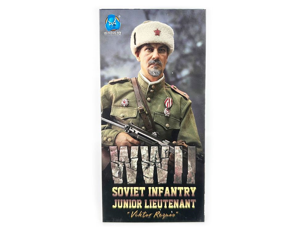 Lot 649: 1/6 DID Victor Reznov Soviet Infantry Jr Lieutenant
