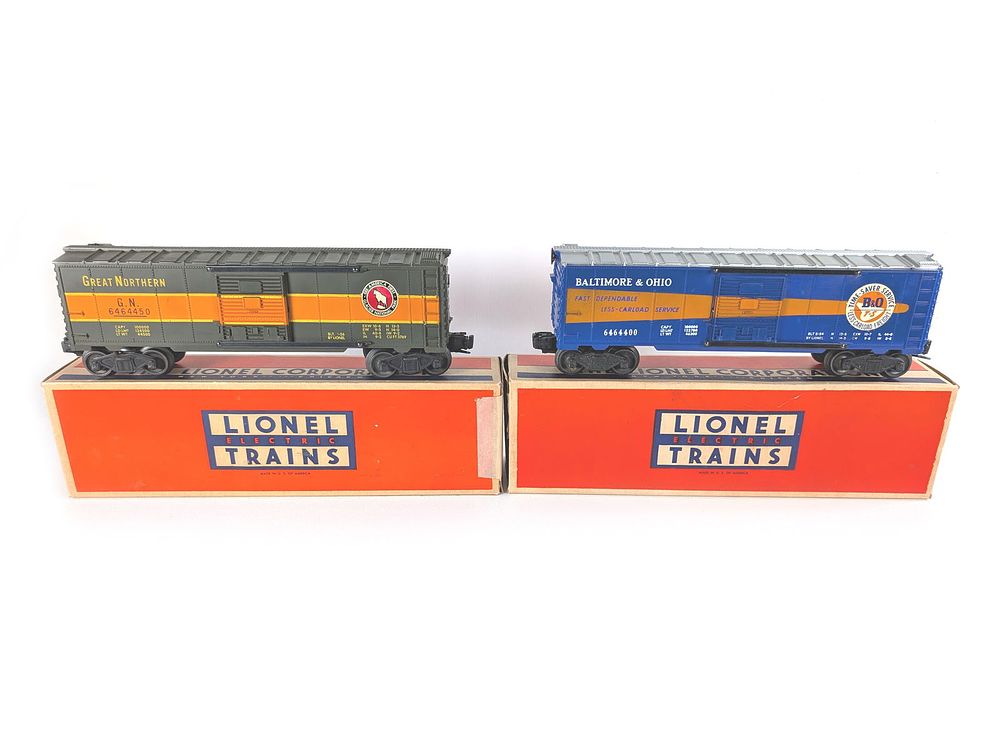 Lot 751: Lionel Trains B&O 6464-400 and Great Northern 6464-450 Box Cars NMIB
