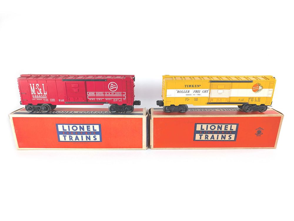 Lot 752: Lionel Trains Timken 6464-500 and Minn St Louis 6464-525 Box Cars NMIB