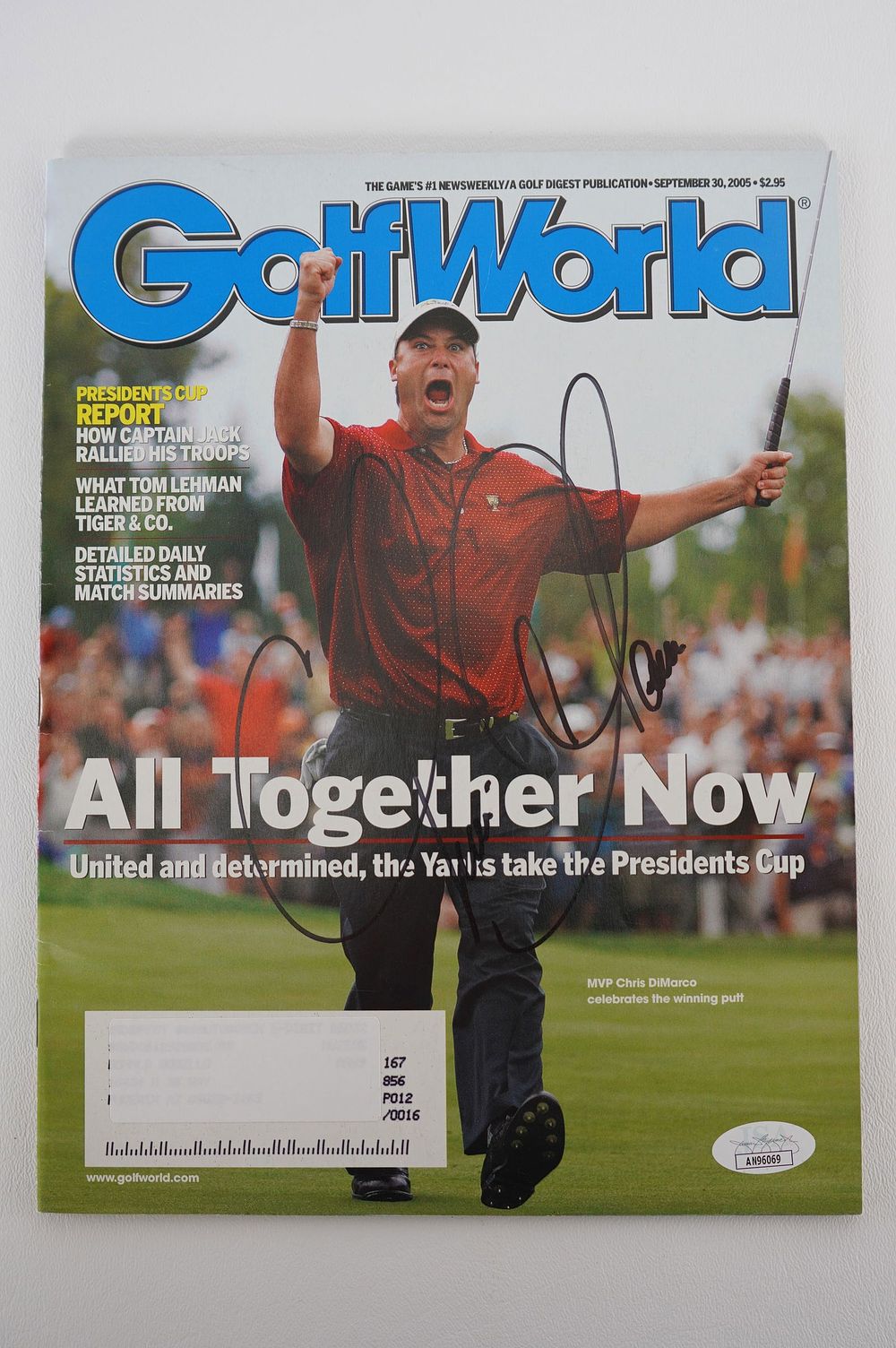 Lot 234: Chris DiMarco AUTOGRAPHED Magazine w/COA