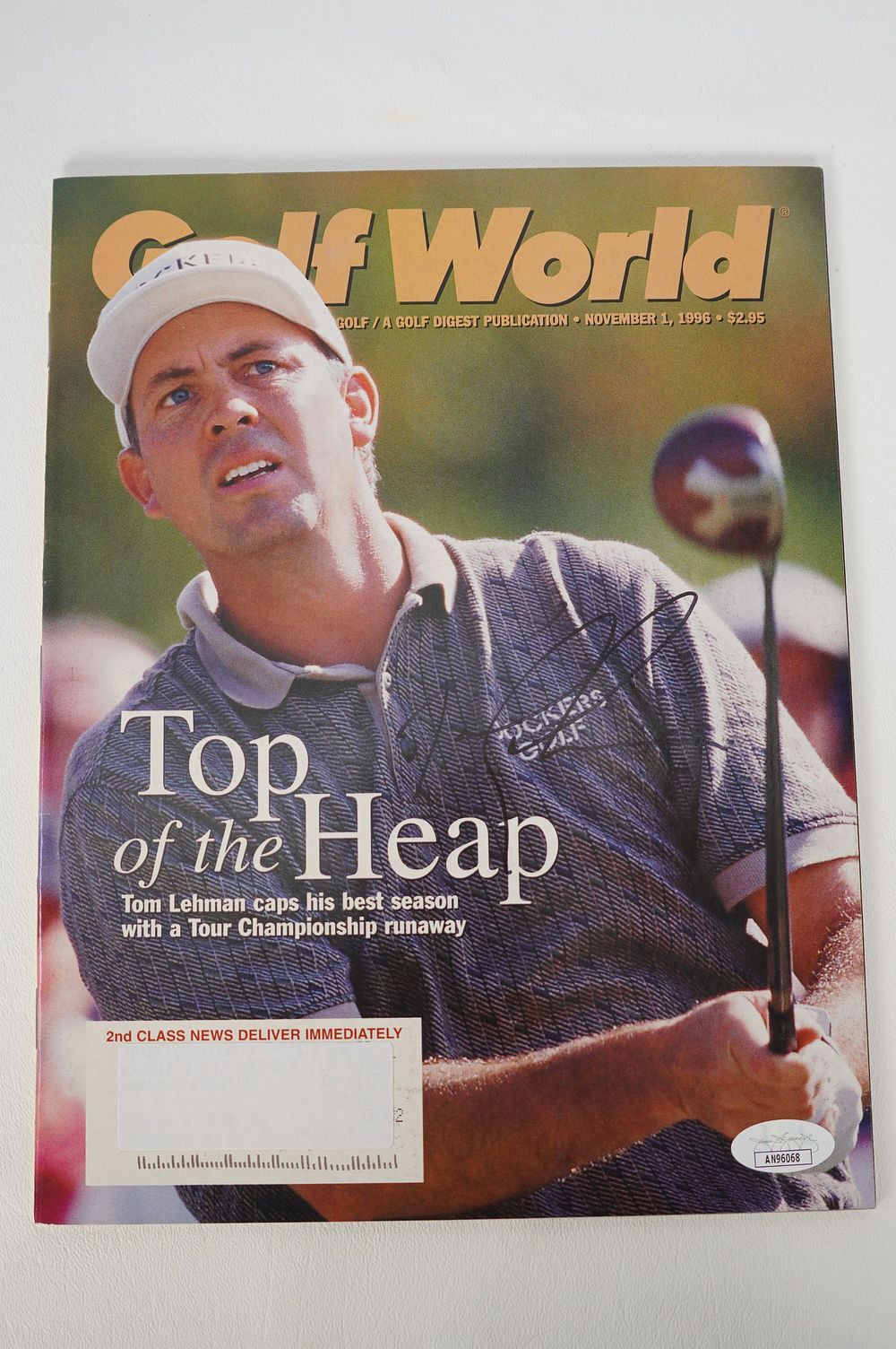 Lot 240: Tom Lehman AUTOGRAPHED Magazine w/COA