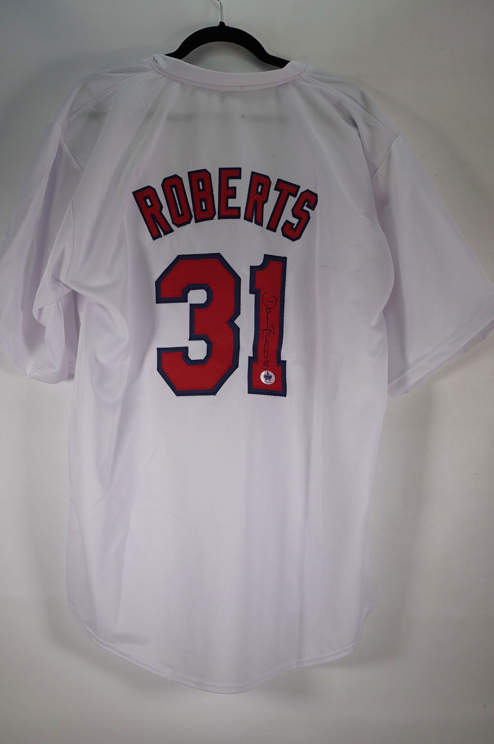Lot 289: Dave Roberts No. 31 Boston Red Sox AUTOGRAPHED Jersey w/COA