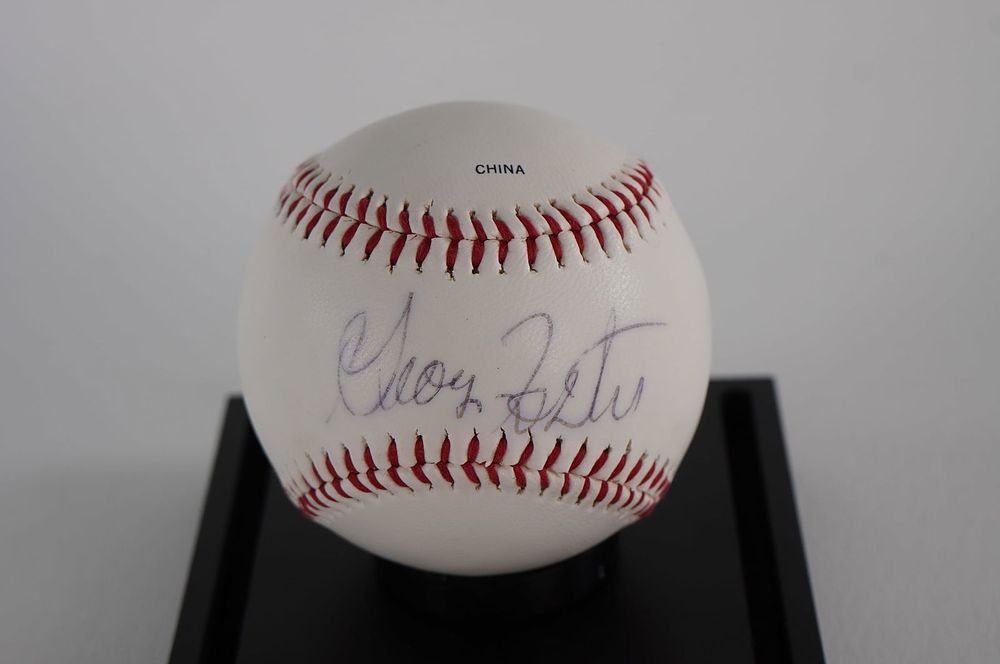 Lot 297: George Foster AUTOGRAPHED Baseball w/COA