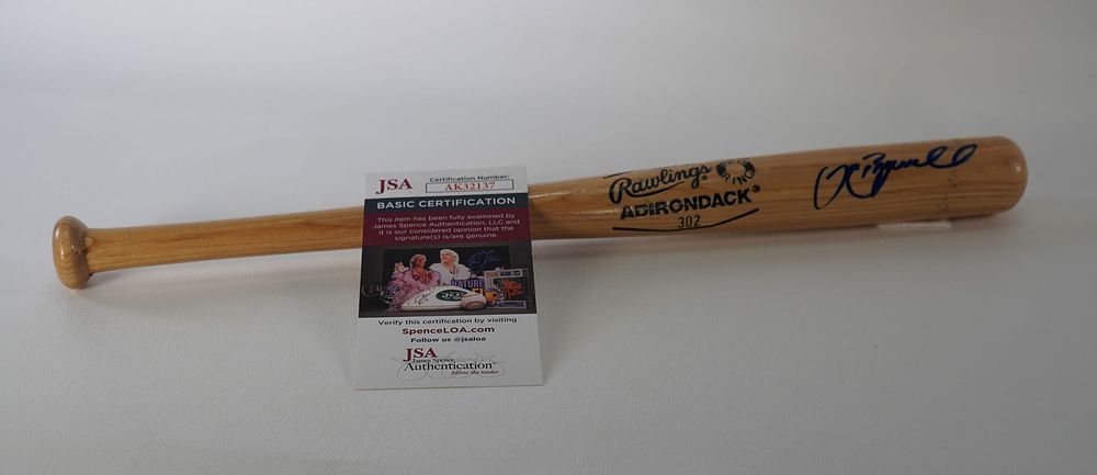 Lot 306: Jeff Bagwell AUTOGRAPHED Mini Baseball Bat w/COA