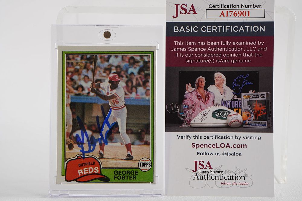 Lot 343: George Foster No. 15 Cincinnati Reds AUTOGRAPHED Trading Card w/COA