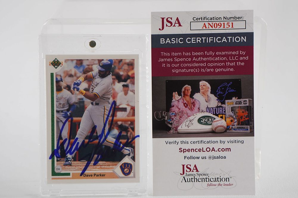 Lot 369: Dave Parker No. 39 Milwaukee Brewers AUTOGRAPHED Trading Card w/COA