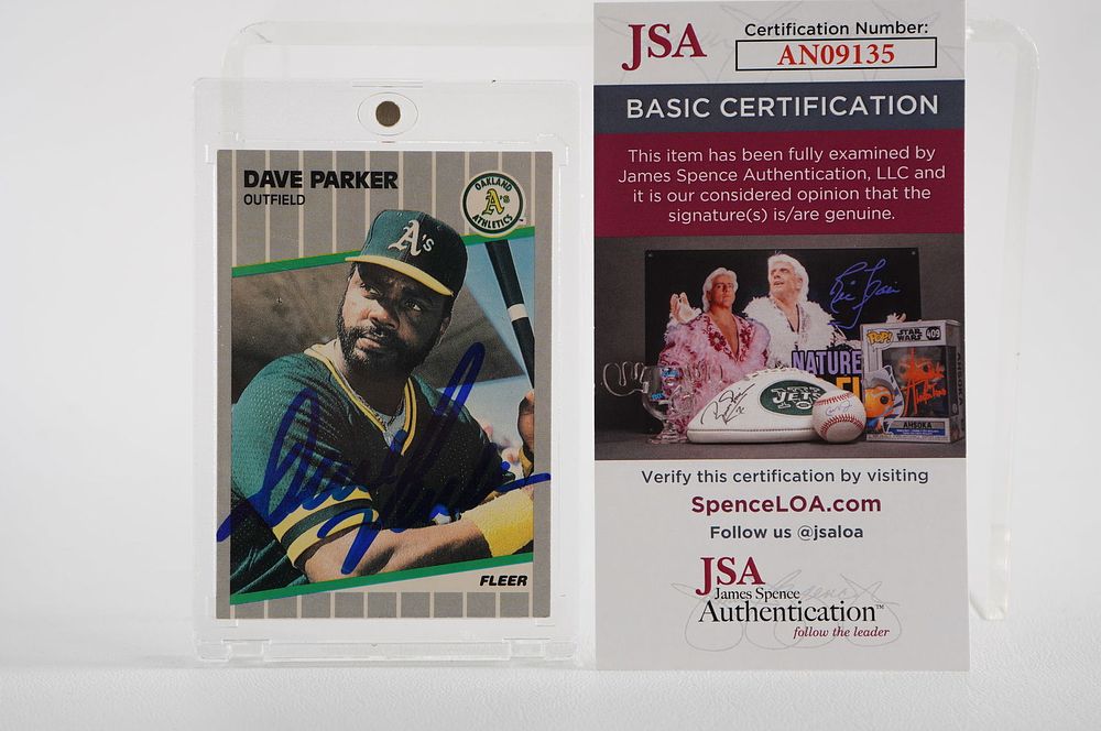 Lot 371: Dave Parker No. 17 Oakland A's AUTOGRAPHED Trading Card w/COA