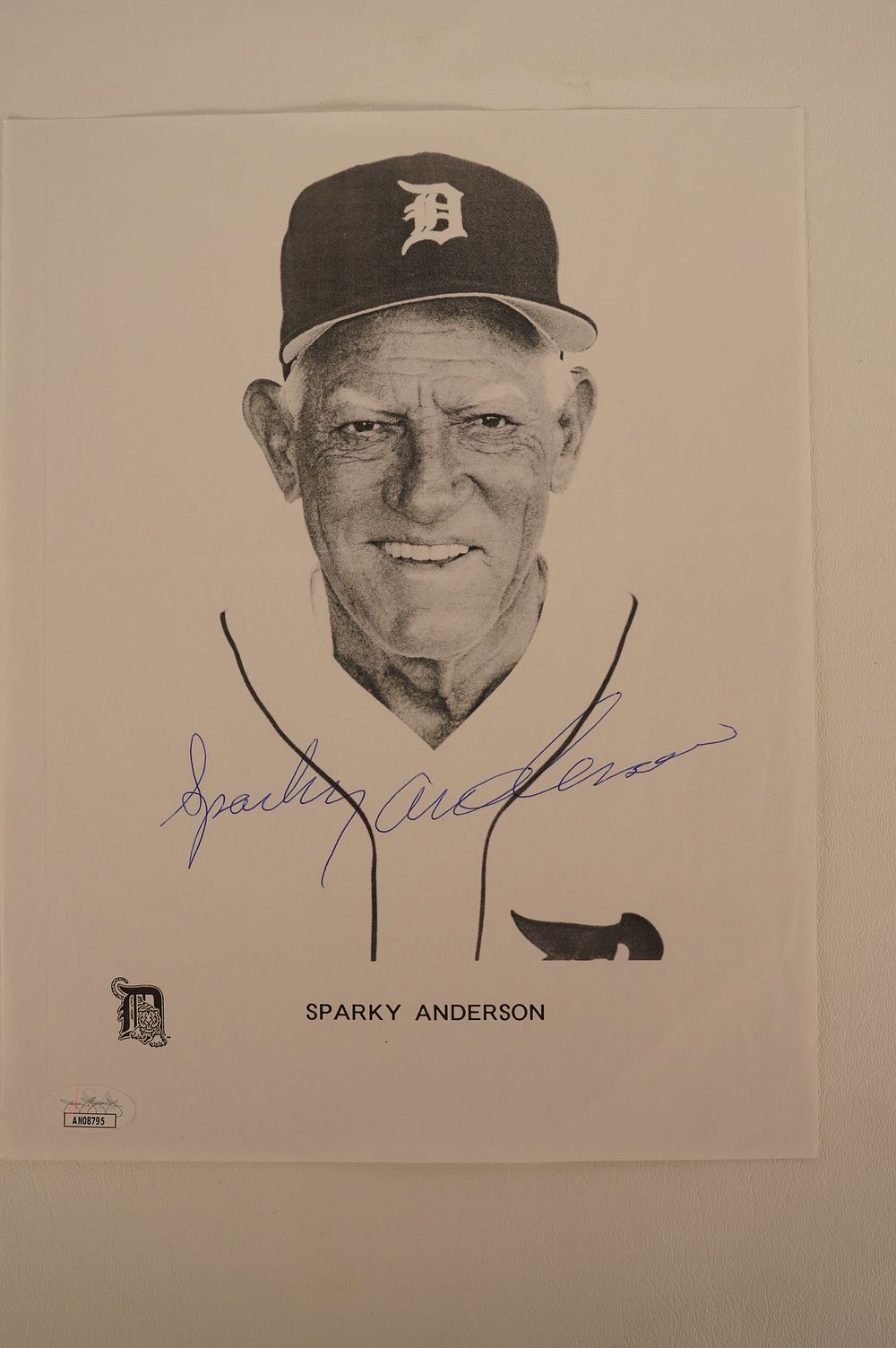 Lot 409: Sparky Anderson No. 11 Detroit Tigers AUTOGRAPHED 8.5 x 11 B & W Photo w/COA