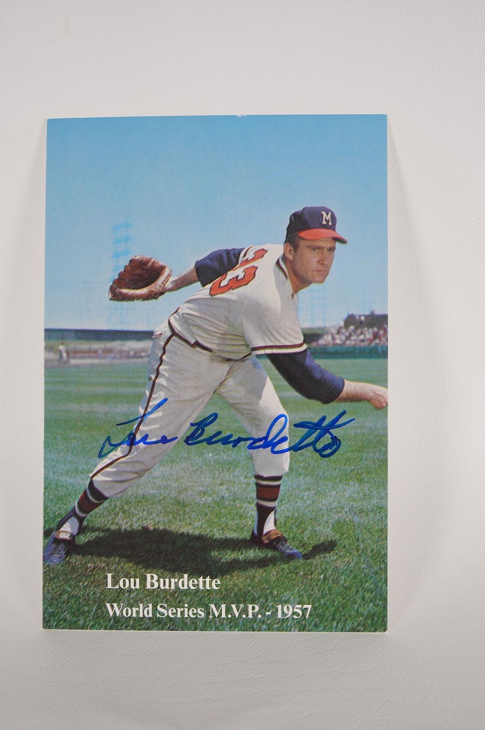 Lot 416: Lou Burdette No. 33 Milwaukee Braves AUTOGRAPHED 4 x 6 Color Photo w/COA