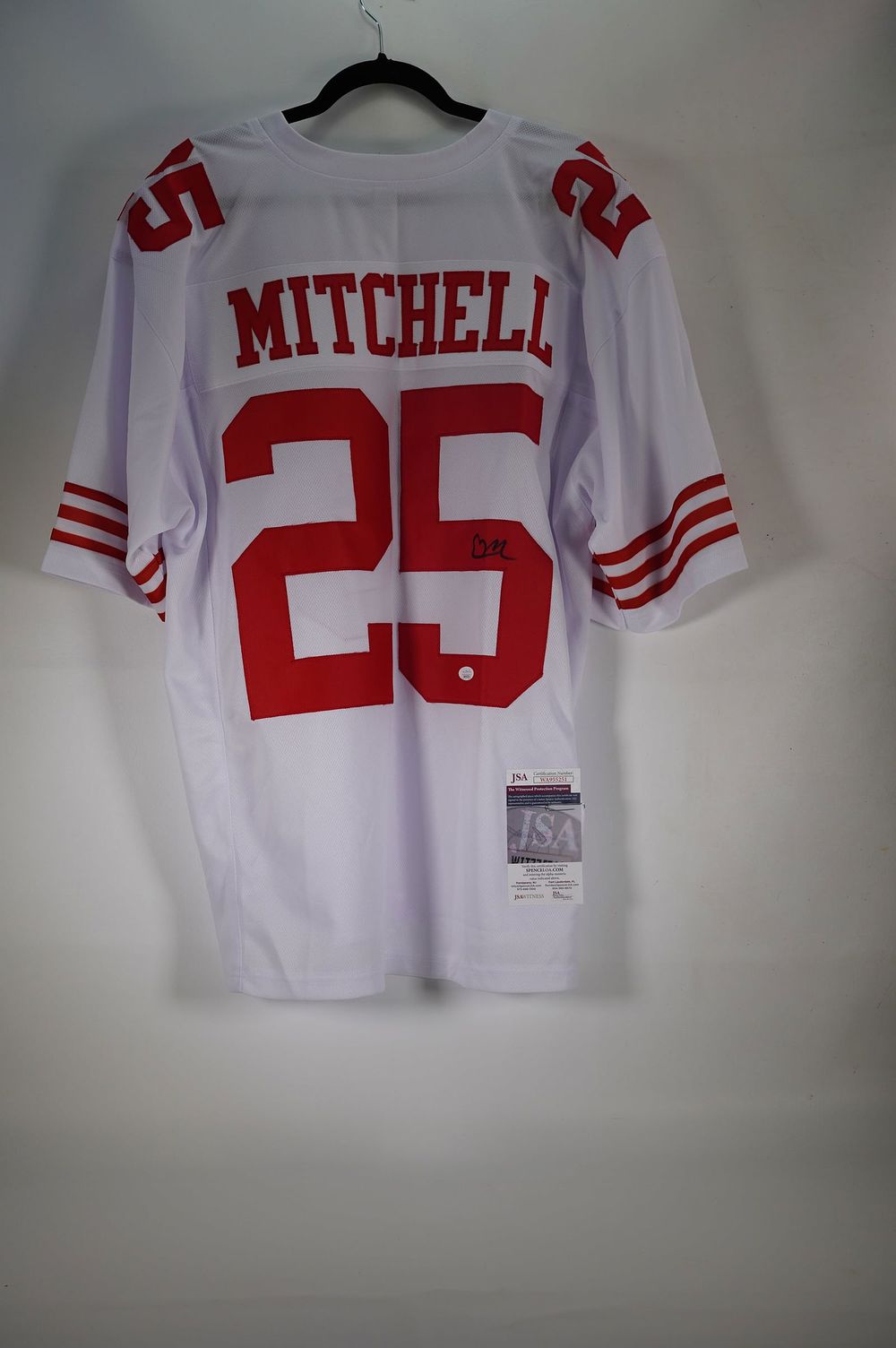 Lot 443: Elijah Mitchell No. 25 San Francisco 49ers AUTOGRAPHED Jersey w/COA