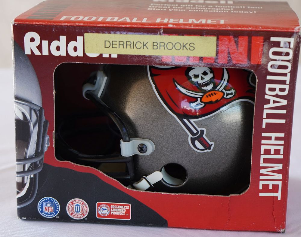 Lot 492: Derrick Brooks No. 55 Tampa Bay Buccaneers AUTOGRAPHED Mini-Helmet w/COA