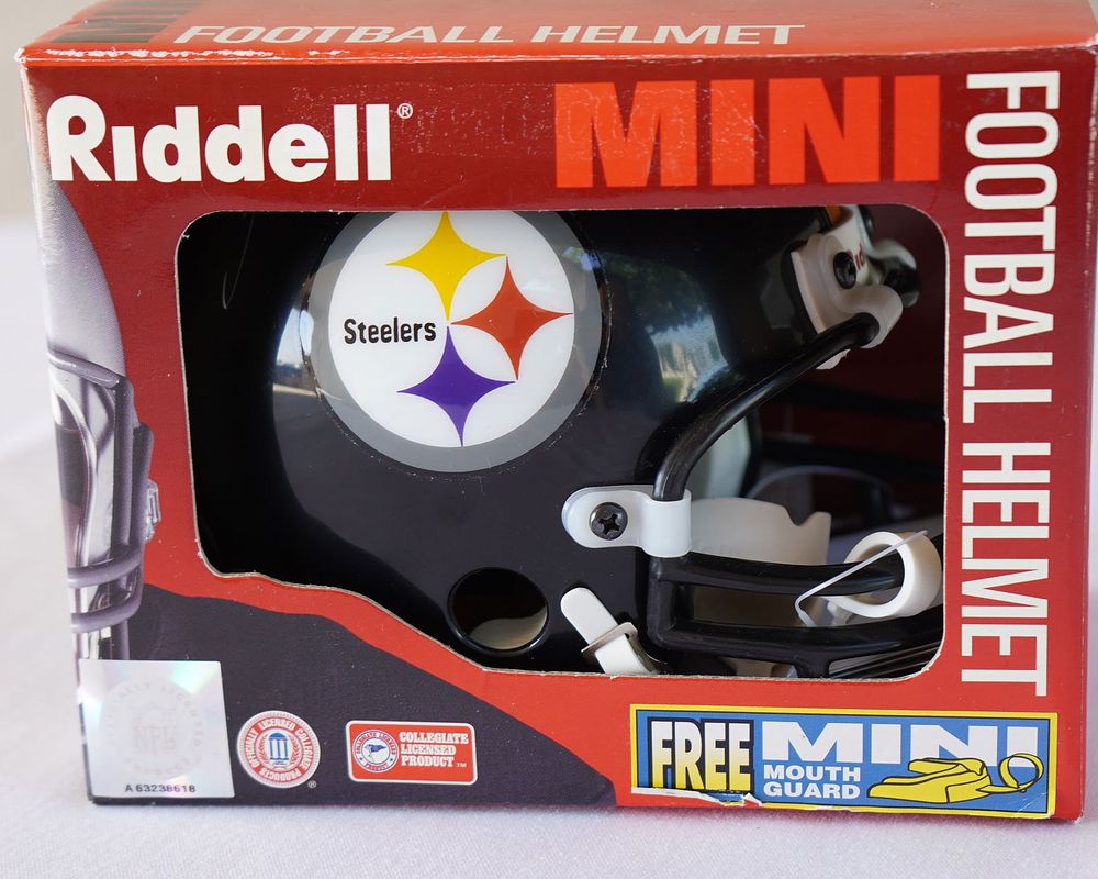 Lot 496: Jack Ham No. 59 Pittsburgh Steelers AUTOGRAPHED Mini-Helmet w/COA