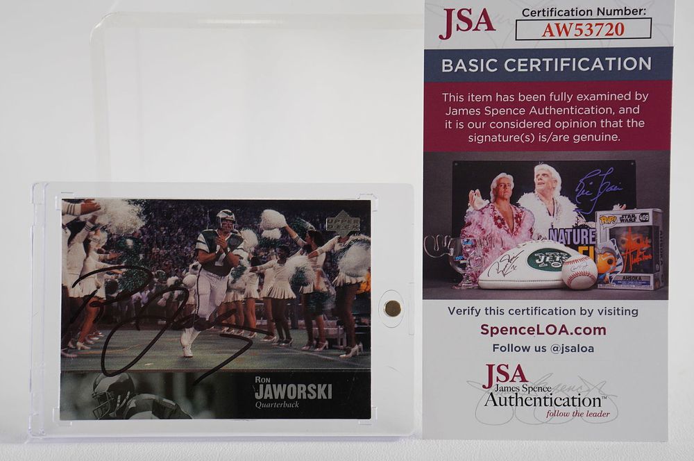 Lot 522: Ron Jaworski No. 7 Autographed Trading Card Philadelphia Eagles w/COA