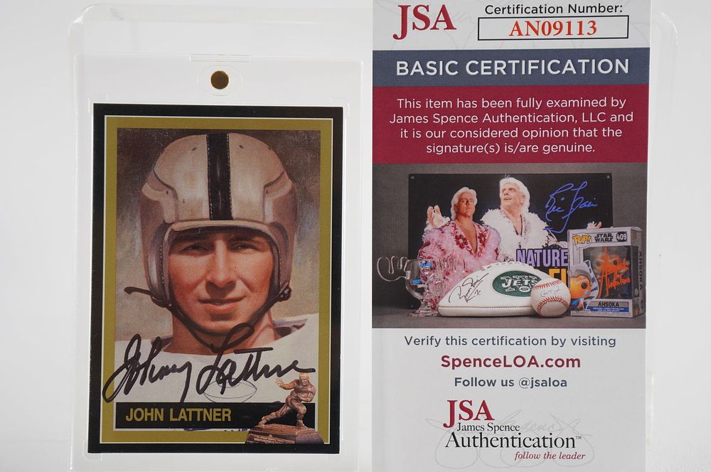 Lot 525: John Lattner No. 14  Autographed Trading Card Notre Dame Fighting Irish w/COA