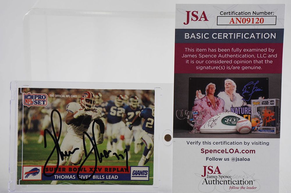 Lot 532: Thurman Thomas No. 34 Autographed Trading Card Buffalo Bills w/COA