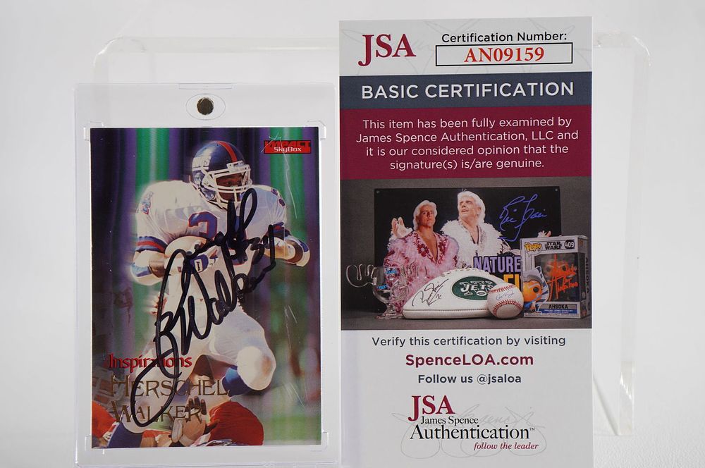 Lot 533: Herschel Walker No. 34 Autographed Trading Card New York Giants w/COA