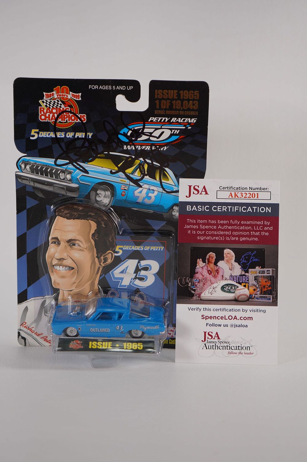 Lot 636: Richard Petty No. 43 AUTOGRAPHED Toy Car w/COA