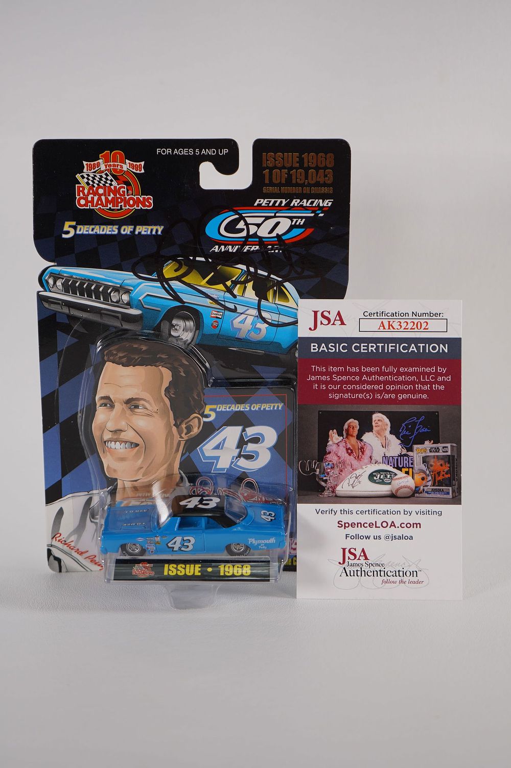Lot 637: Richard Petty No. 43 AUTOGRAPHED Toy Car w/COA