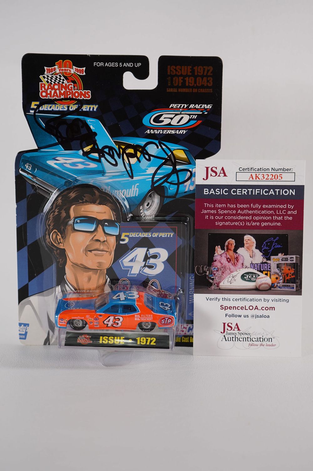 Lot 638: Richard Petty No. 43 AUTOGRAPHED Toy Car w/COA