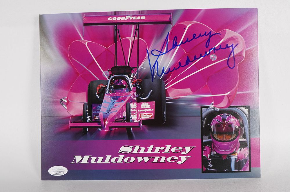 Lot 711: Shirley Muldowney AUTOGRAPHED 11 x 8.5 Color Photo w/COA