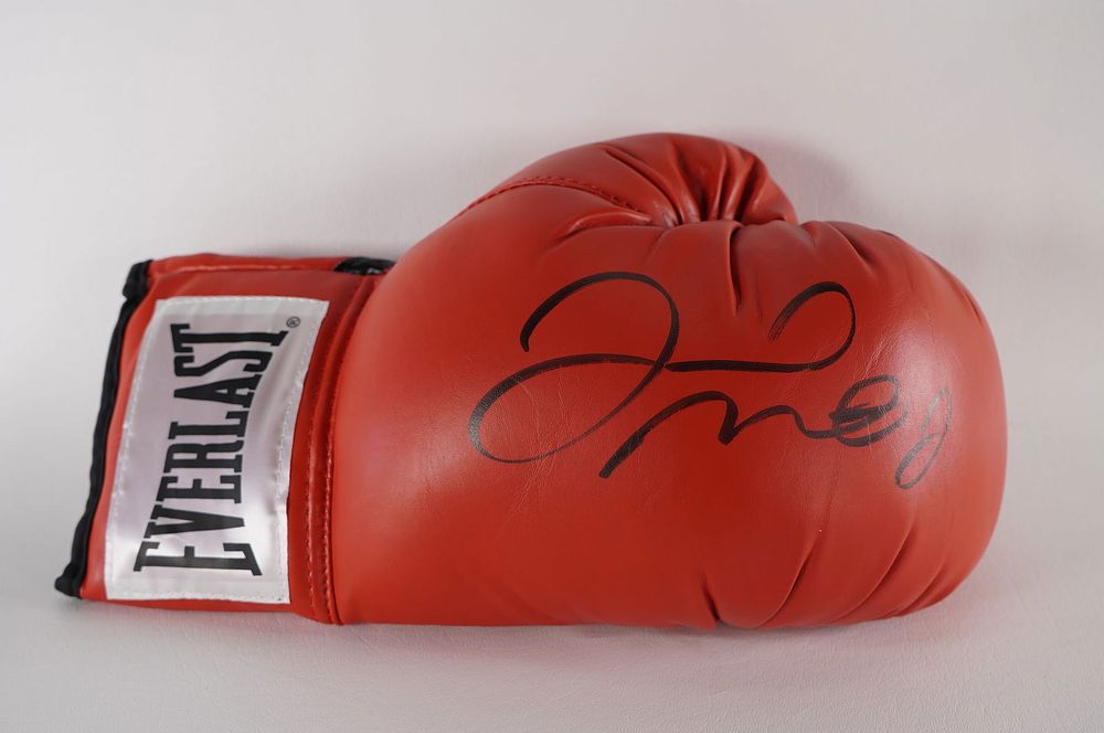 Lot 732A: UFC Floyd Mayweather Jr. AUTOGRAPHED Boxing Glove w/COA