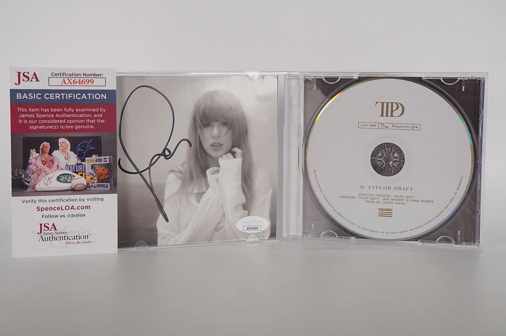 Lot 764: Taylor Swift, Singer/Songwriter AUTOGRAPHED CD w/COA