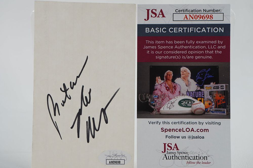 Lot 768: Marv Albert, Sports Commentator AUTOGRAPHED Signature Index Card w/COA