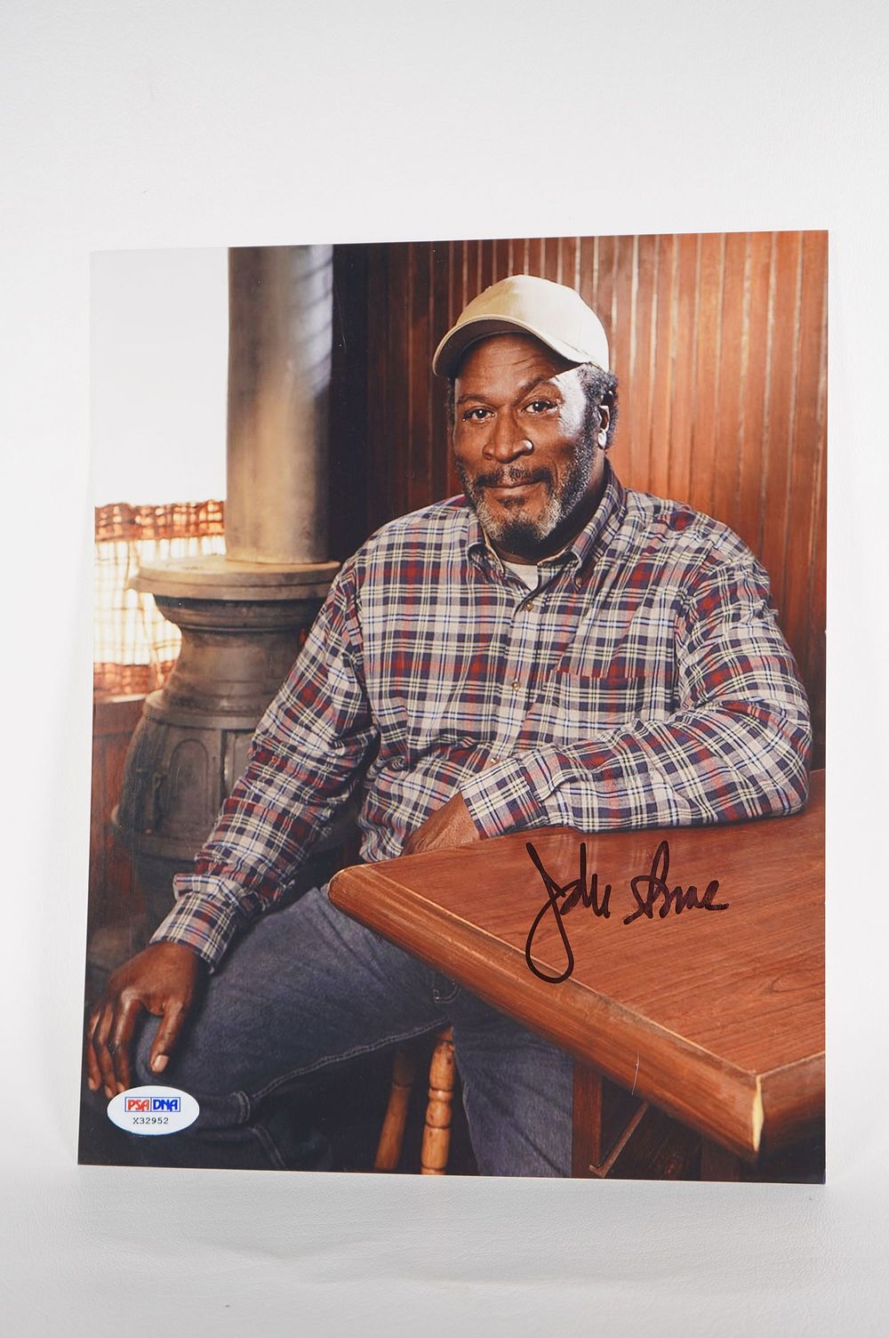 Lot 848: John Amos AUTOGRAPHED 8 x 10 Color Photo w/COA