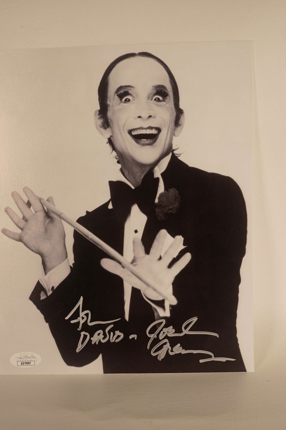 Lot 868: Joel Grey, Cabaret, Actor/Singer AUTOGRAPHED 8 x 10 B & W Photo w/COA
