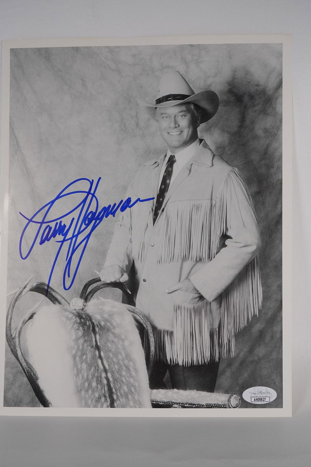 Lot 870: Larry Hagman, I Dream of Jeannie; JR Ewing on Dallas, Actor AUTOGRAPHED 8.5 x 11 B & W Photo w/COA