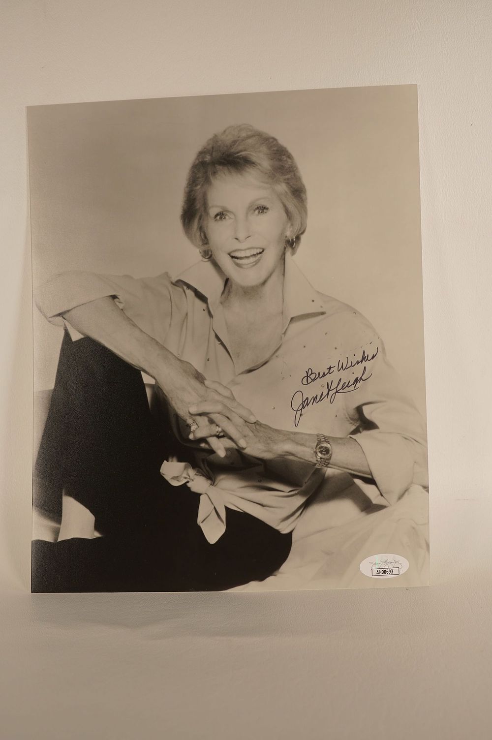 Lot 878: Janet Leigh, Psycho, Actress AUTOGRAPHED 8 x 10 B & W Photo w/COA