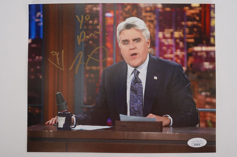 Lot 880: Jay Leno, Television Host/Comedian AUTOGRAPHED 10 x 8 Color Photo w/COA