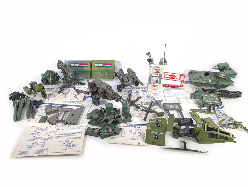 Lot 635G: 1980's Hasbro GI Joe Accessory Sets and Artillery Guns