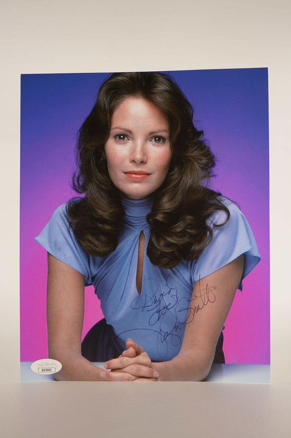 Lot 901: Jaclyn Smith, Charlie's Angels, AUTOGRAPHED 8 x 10 Color Photo, Actress w/COA