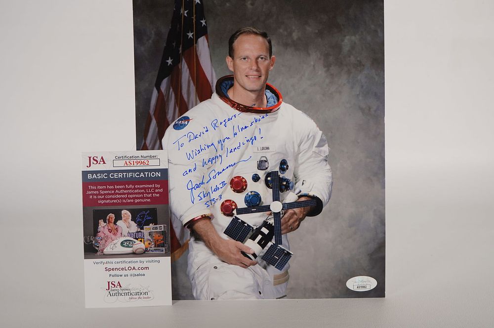 Lot 959: Jack Lousma, AUTOGRAPHED 8 x 10 Color Photo, Astronaut w/COA