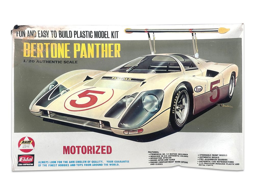 Lot 203: Eidai Motorized Bertone Panther Model Kit
