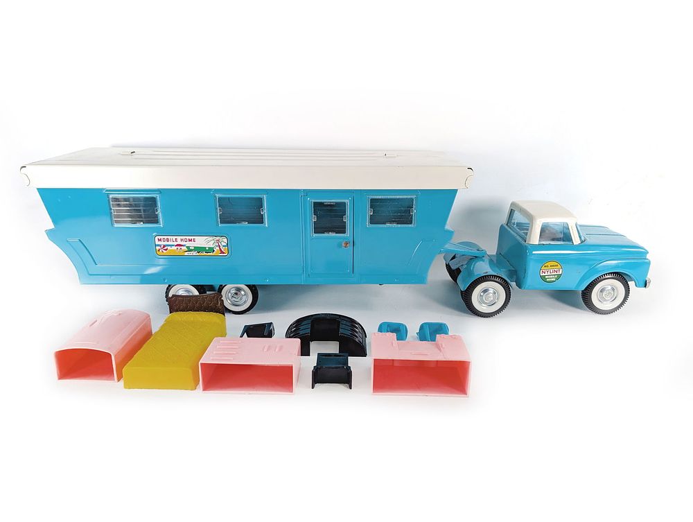 Lot 238: 1960's Pressed Steel Nylint No. 6600 Mobile Home Trailer & Cab