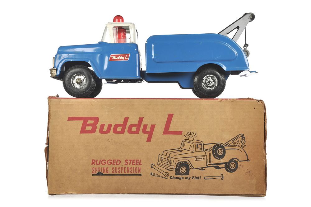 Lot 247: Buddy L Pressed Steel No. 5427 Flat Tire Wrecker with Flasher Lite Boxed