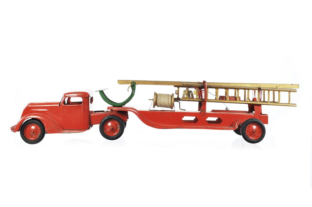 Lot 253: Turner Toys Pressed Steel Aerial Ladder Fire Truck Ca 1938