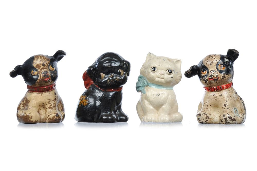 Lot 303: Hubley Cast Iron Puppo, Kitty Bank, and Fido (2) Still Bank Set of 4